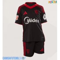 Camisa de time de futebol Sevilla Replicas 3º Equipamento Infantil 2025-26 Manga Curta (+ Calças curtas)